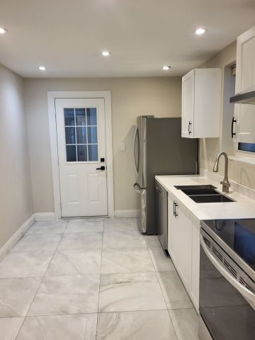 For Lease - 76 Teignmouth Avenue Unit# Main, Toronto, Ontario - Photo 4