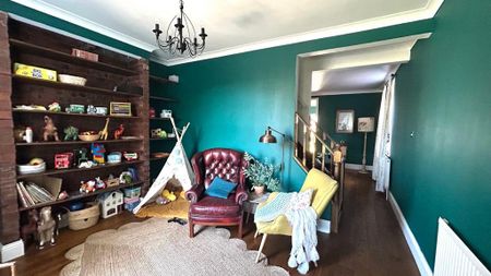 3 bedroom semi-detached house to rent - Photo 2