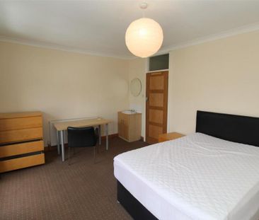 4 bedroom house to rent - Photo 4