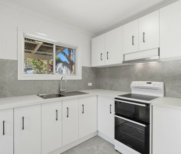 Freshly Updated Home with Modern Comforts - Photo 5