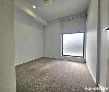 Stylish Urban Apartment in St Albans - $470/week - Photo 3