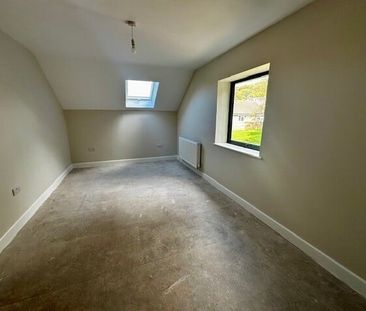 Yeoman Mount, Harrogate, Pateley Bridge - Photo 2