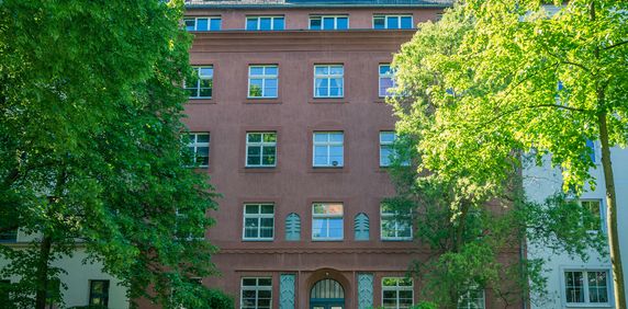 3-Raum-Wohnung im Altbau mit Badewanne - Photo 2