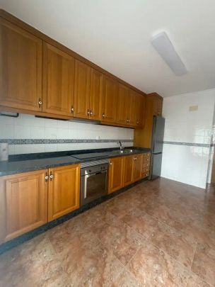 Piso de alquiler en Gijón - Avenida Castilla, La Arena - Foto 1