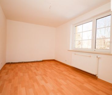 komfortable 2-Raum-Wohnung mit Balkon und Stellplatz in Annaberg OT... - Photo 3