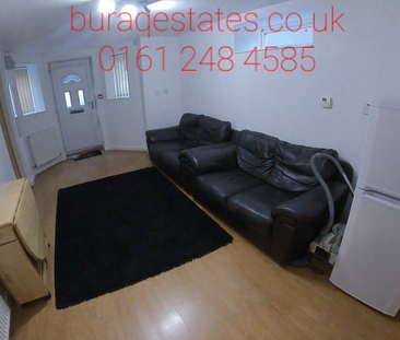 2 bedroom flat to rent - Photo 5 | Rentumo