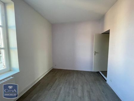 Location Appartement 4 pièces 79m² BOURG EN BRESSE 01000 - Photo 4