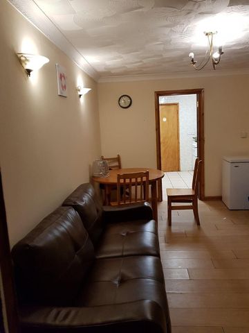 Room in a Shared House, Portswood Road, SO17 - Photo 3