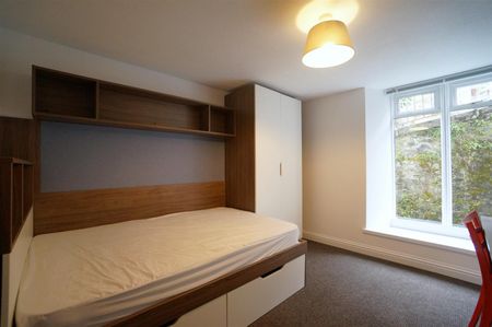 Flat 2, Ebenezer Chapel York Place - Photo 2