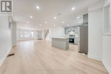 194 KENNEDY ROAD - Photo 5