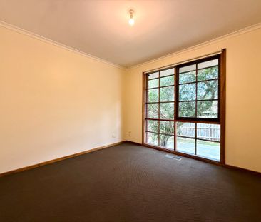 1/21 Alvina Street, FERNTREE GULLY - Photo 2