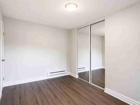 265 Emerald Street North apartment — Hamilton, ON (2-Bedroom) - 2 Bedroom - Photo 5