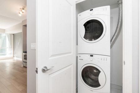 For Lease - 16 Brookers Lane Unit# 220, Toronto, Ontario - Photo 2