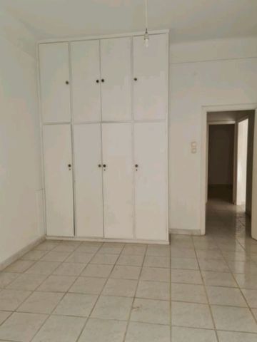 Ενοικίαση κατοικίας, 75 τ.μ., Ζωγράφου, 550 € - Photo 4