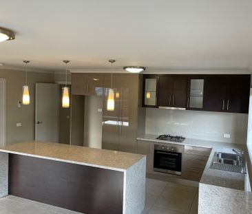 3/9 DONNOLLEY COURT, Lavington NSW 2641 - Apartment For Rent | Domain - Photo 5