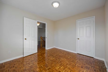 For Lease - 126 Largo Crescent, Vaughan, Ontario - Photo 3