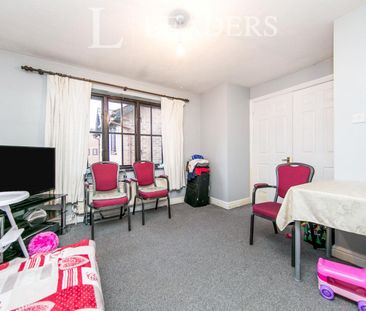 2 bedroom apartment to rent Stable Close, Stanway, Colchester, CO3 - Photo 5