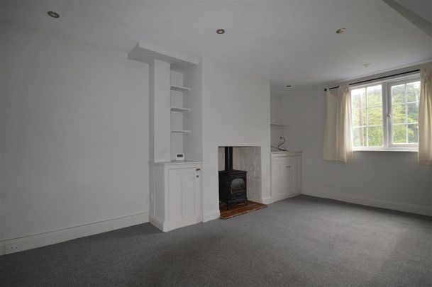 2 bedroom cottage to rent - Photo 1