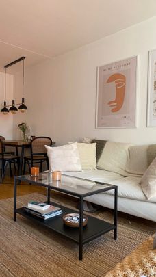 Skebokvarnsvägen, Bandhagen - Photo 1