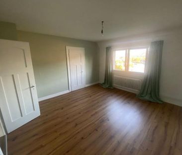 Traumblick 4-Zi Altbauwohnung in exponierter Alleinlage Laufenburg ... - Photo 6