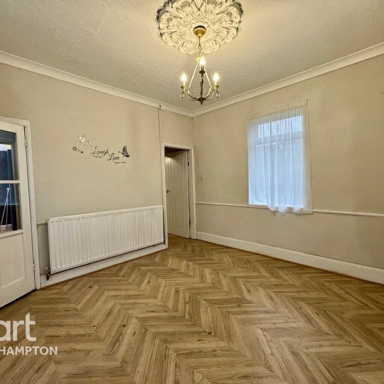 2 bedroom semi-detached house to rent - Photo 1