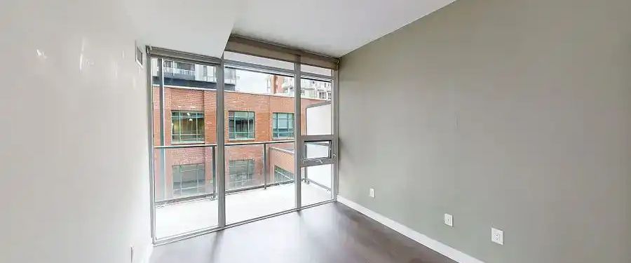 105 George Street #302 | 105 George Street, Toronto - Photo 1
