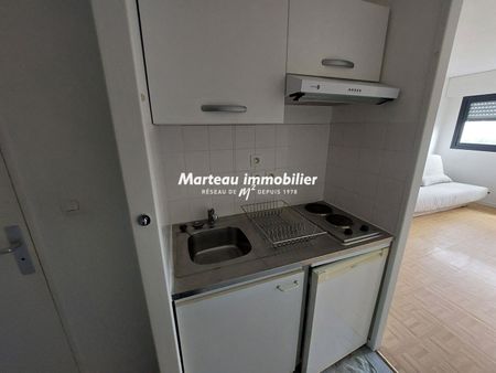 Location Appartement 1 pièce 22m² - Photo 3