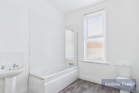 2 bed flat to rent in Whitehead Street, South Shields, NE33 - Photo 5