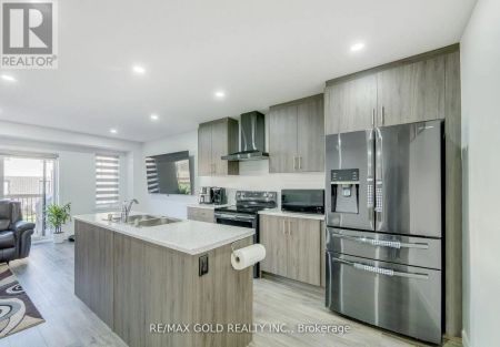 16 ROPER PLACE - Photo 3