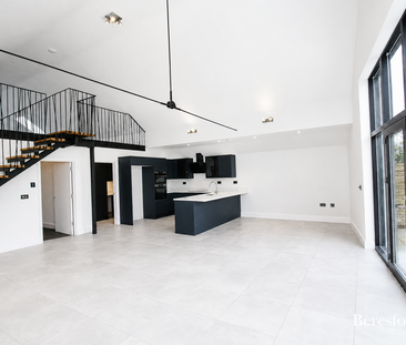 4 bedroom detached house to rent - Photo 2