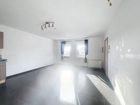 Mooi appartement met één slaapkamer - Foto 2