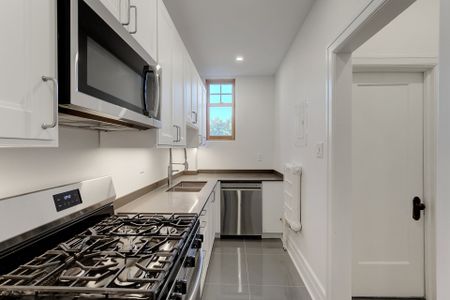 Apartment for rent, Montréal (Côte-des-Neiges/Notre-Dame-de-Grâce) - Photo 2