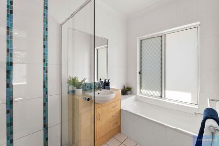 9 Wellington Road, Murrumba Downs QLD 4503 - House For Rent | Domain - Photo 2