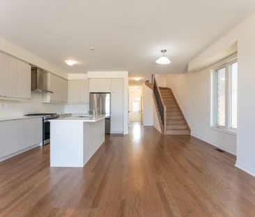 For Lease - 23 Greer Street, Barrie, Ontario - Photo 4
