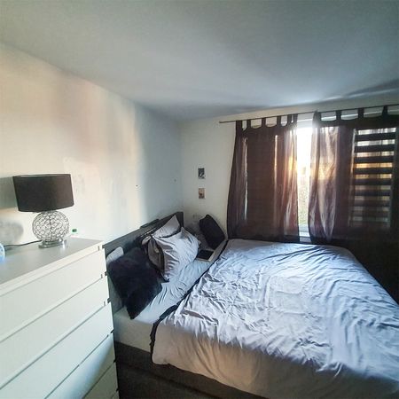 Großzügige 4-Zimmer-Maisonettewohnung mit Dachstudio in der Nienburger Alpheide zu vermieten - Photo 4