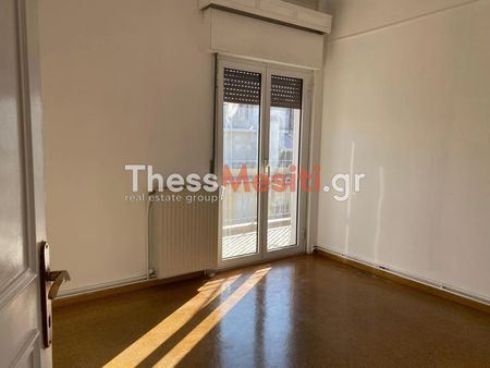 Διαμέρισμα για ενοικίαση Κέντρο Θεσσαλονίκης - Photo 4