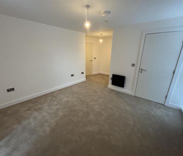 3 bedroom apartment to rent - Photo 1