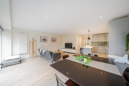 2 bedroom apartment to rent - Photo 5