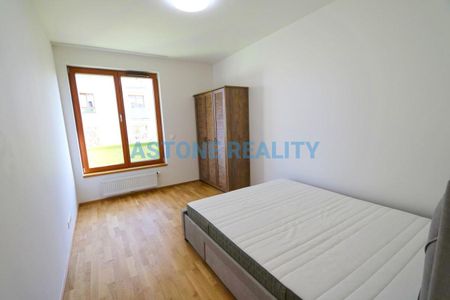 Pronájem bytu 2+kk 50 m², U hranic , Praha - Photo 2