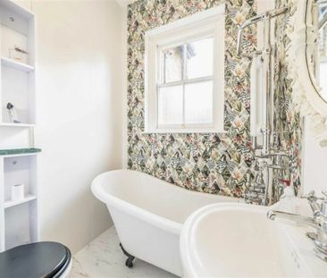 Gloucester Road, TW11, London - Photo 6