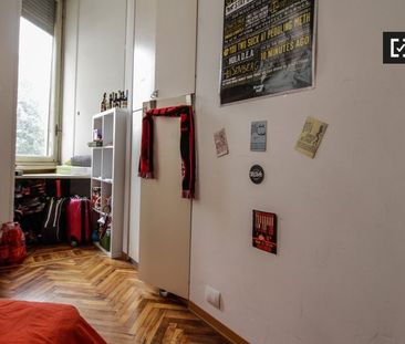 turin, Piedmont 10124 - Photo 6