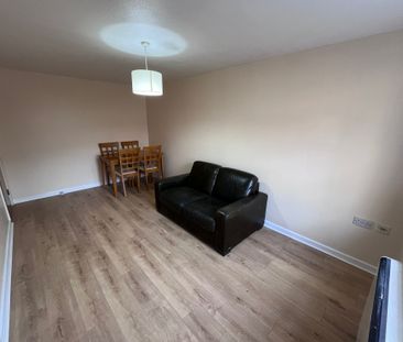 Dumbarton House Court, Bryn Y Mor Crescent, Swansea, SA1 4QX - Photo 3