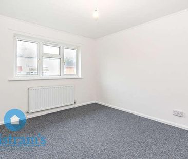 The Glade, Clifton, NG11 - Photo 6