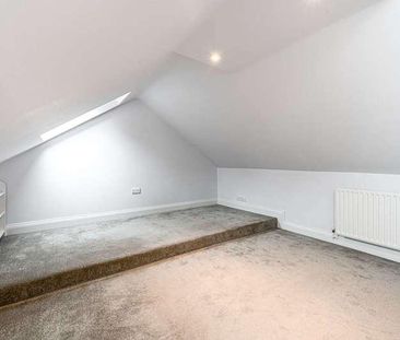 Old Brompton Road, Earls Court, SW5 - Photo 1