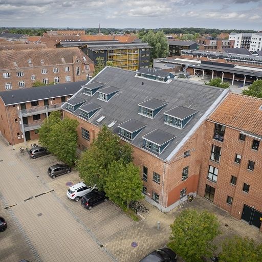 Skøn 2-værelses lejlighed i hjertet af Odense - Foto 1