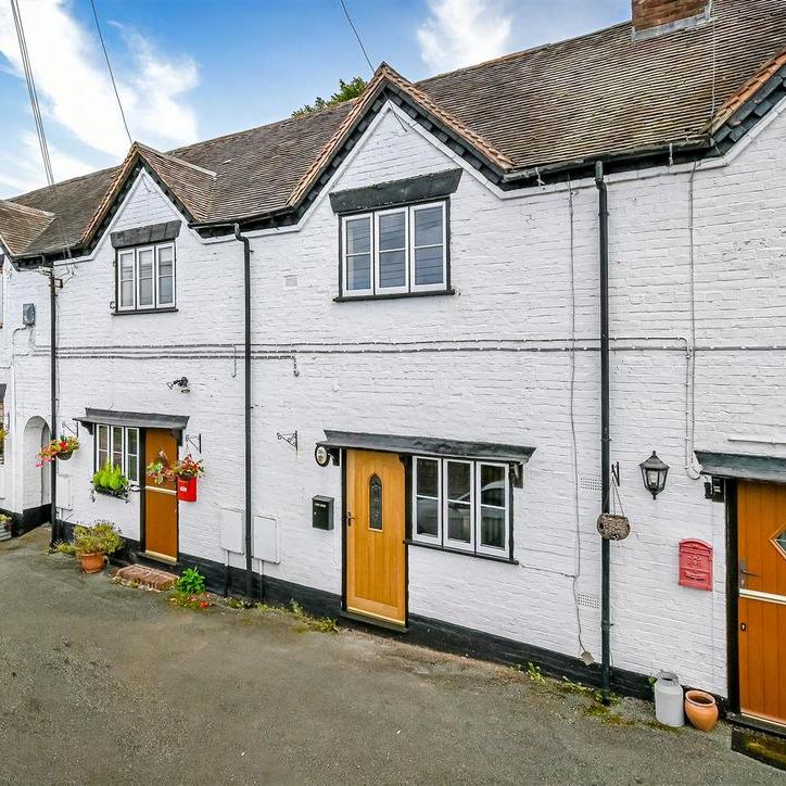 2 bedroom terraced house to rent - Photo 1