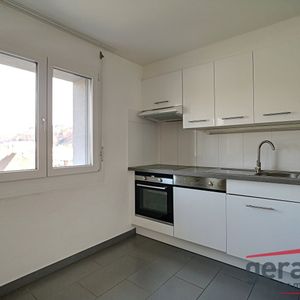 2.5 Zimmerwohnung in Flamatt ! - Photo 2