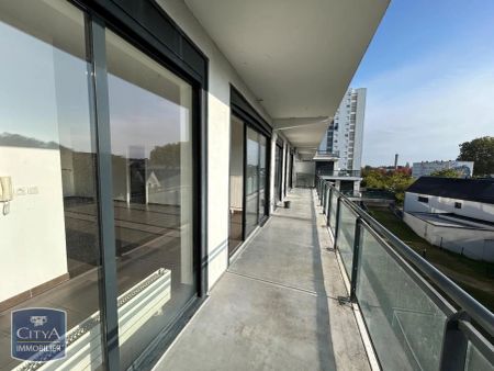 Appartement à louer 4 pièces 109.8m² - Photo 3