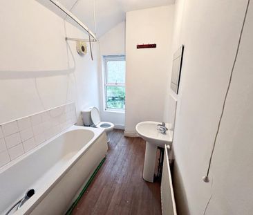 2 bedroom terraced house to rent - Photo 6