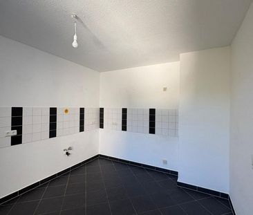 Renoviert ! / 4 Zimmer suchen neue Mieter / Gera - Photo 3